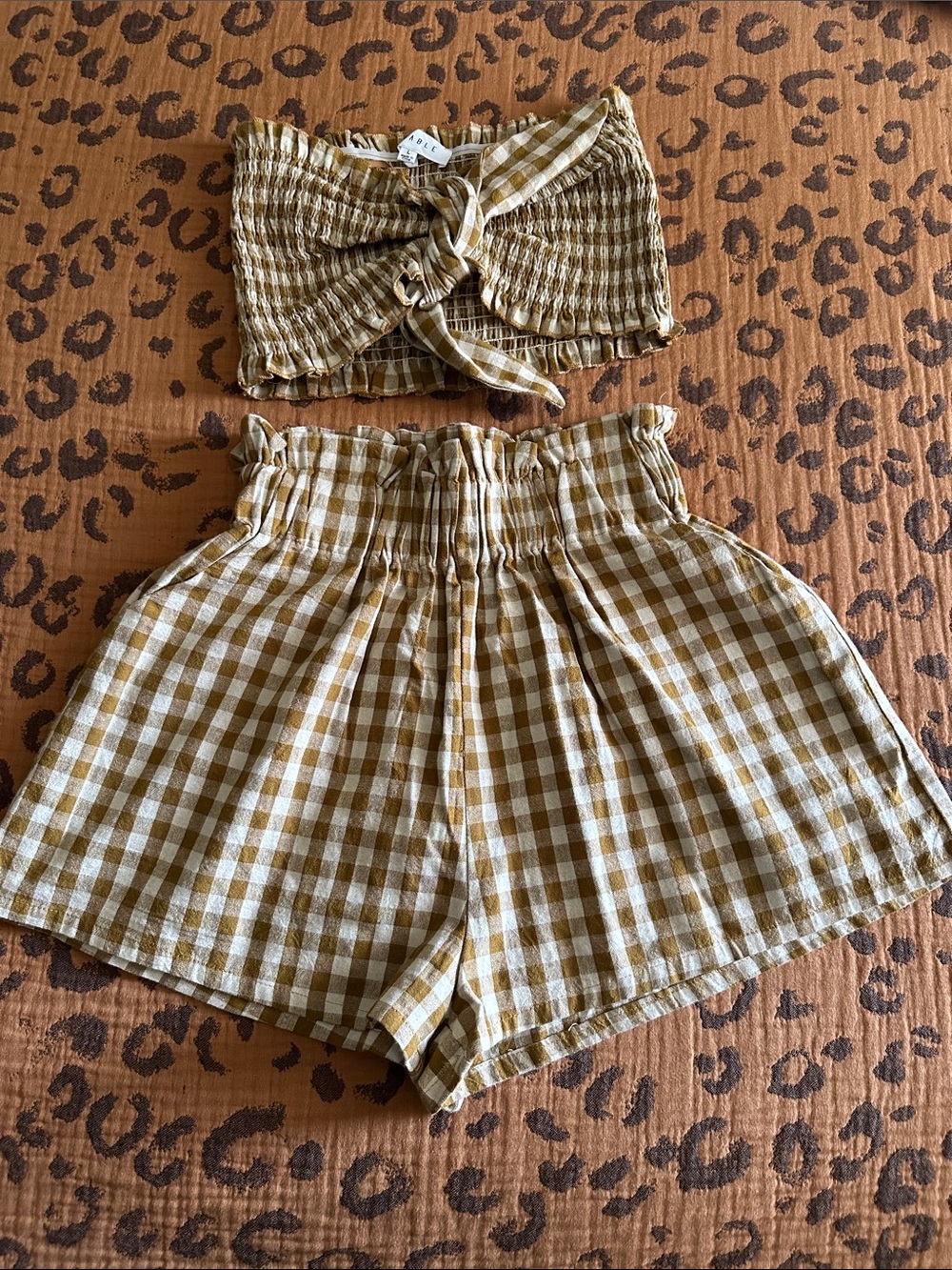Mable Gingham Smocked High-Waist Shorts Sz L top -Med Shorts